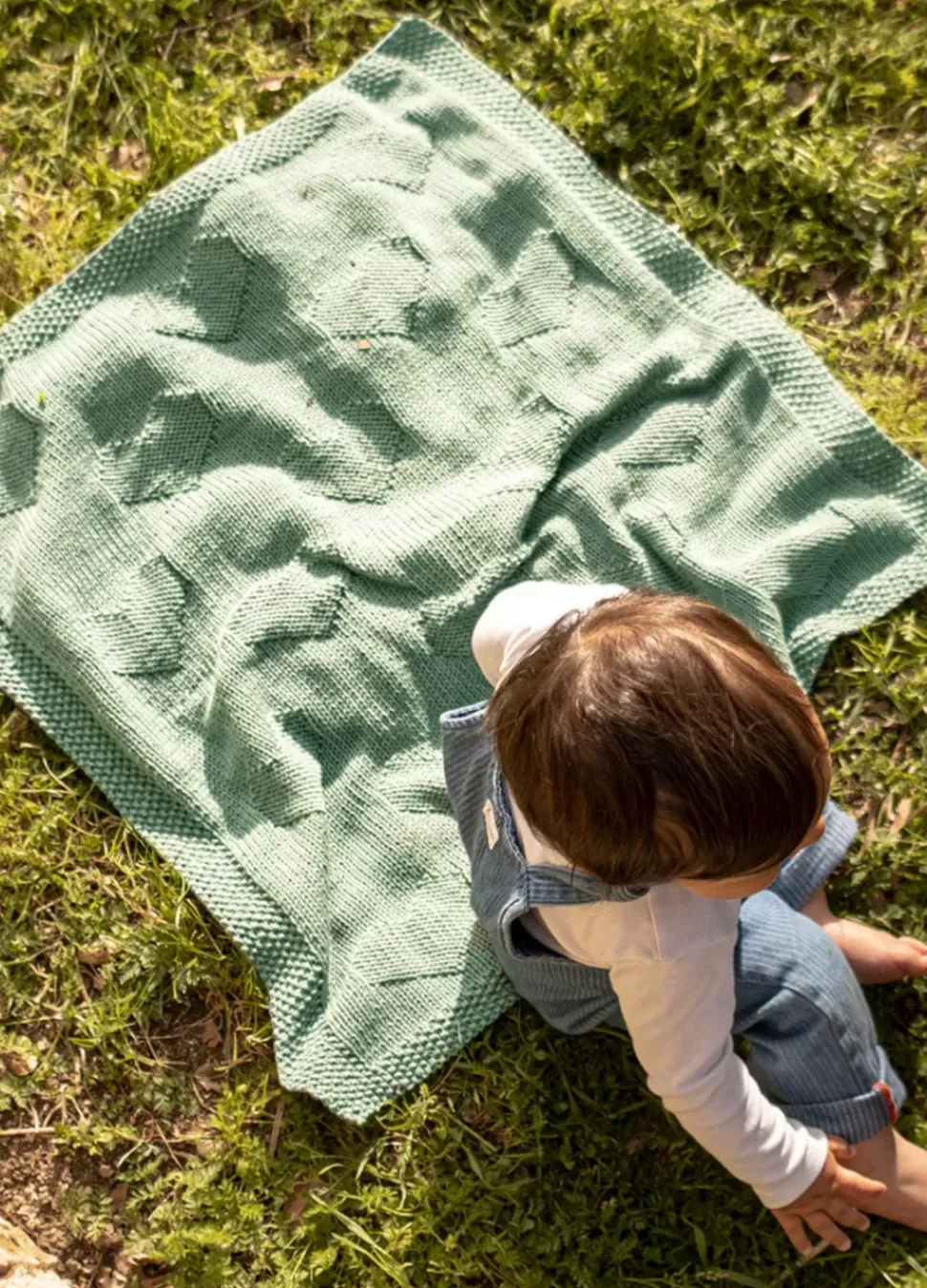 We Are Knitters Acide Blanket Kit| Blankets|Accessories