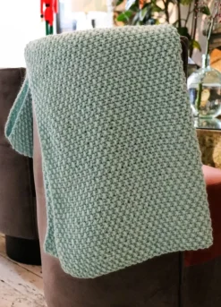 We Are Knitters Clyd Blanket Kit| Blankets|Cardigan & Vests