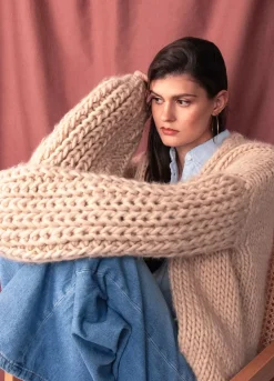 We Are Knitters Fresco Cardigan Kit| Cardigan & Vests