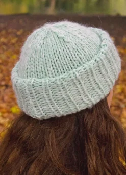We Are Knitters Iris Beanie Kit| Accessories|Cardigan & Vests