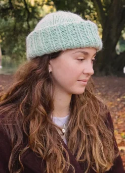 We Are Knitters Iris Beanie Kit| Accessories|Cardigan & Vests