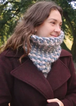 We Are Knitters Katsura Snood Kit| Accessories|Snoods