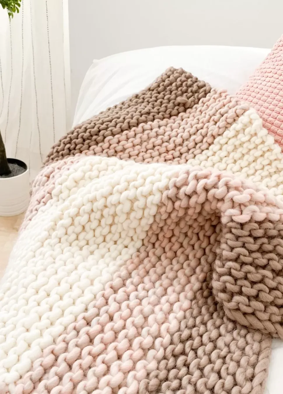 We Are Knitters Land Blanket Kit| Blankets|Cardigan & Vests