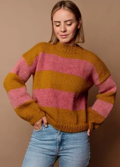 We Are Knitters Liquidambar Sweater Kit| Accessories|Sweaters