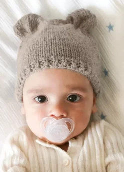 We Are Knitters Loris Beanie Kit| Accessories|Beanies
