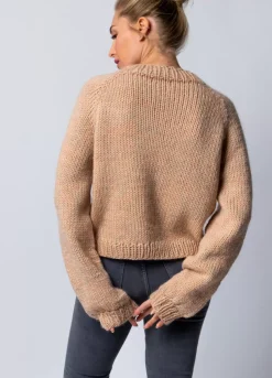 We Are Knitters Maracuya Sweater Kit| Sweaters
