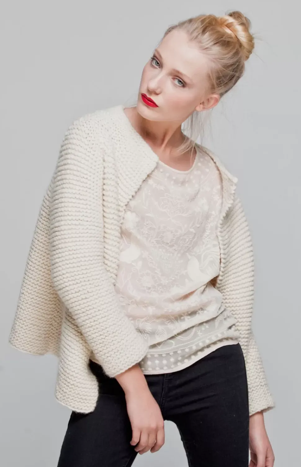 We Are Knitters Martina Cardigan Kit| Accessories|Cardigan & Vests