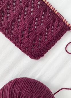 We Are Knitters Merifine Bordeaux| DK|Merino