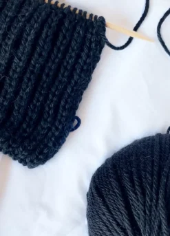 We Are Knitters Meripaca Black| Worsted / Aran|Merino