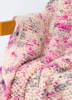 We Are Knitters Naxos Blanket Kit| Home & Decor|Blankets
