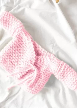 We Are Knitters Oz Cardigan Kit| Cardigan & Vests