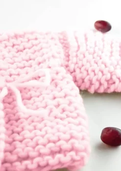 We Are Knitters Oz Cardigan Kit| Cardigan & Vests