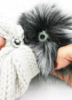 We Are Knitters Pompon Black| Crochet Tools