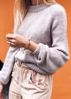 We Are Knitters Sundby Sweater Kit| Cardigan & Vests|Sweaters