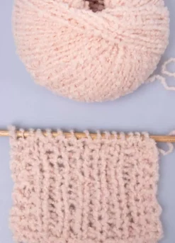 We Are Knitters The Boucle Cloud Yarn Millennial Pink| DK|Merino