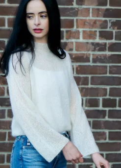 We Are Knitters The go to Sweater x Krysten Ritter Kit| Cardigan & Vests|Sweaters