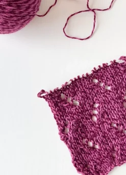 We Are Knitters The Mixed Yarn Wine| DK|Cotton
