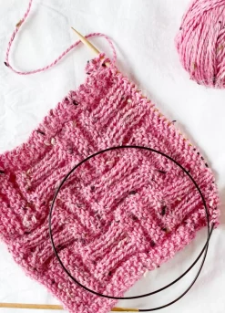 We Are Knitters The Twist & Shout Bubblegum Tweed | | DK|Merino