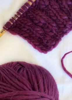 We Are Knitters The Wave Wool Bordeaux| Bulky|Ool