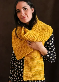 We Are Knitters Vega Scarf Kit| Accessories|Scarves